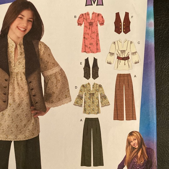 Simplicity 2879 Hannah Montana uncut sewing pattern from 2008 - Picture 4 of 4